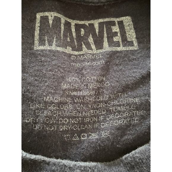 Marvel Avengers Men’s T-Shirt Size L Navy Captain America Hulk Thor Iron Man - Picture 4 of 5